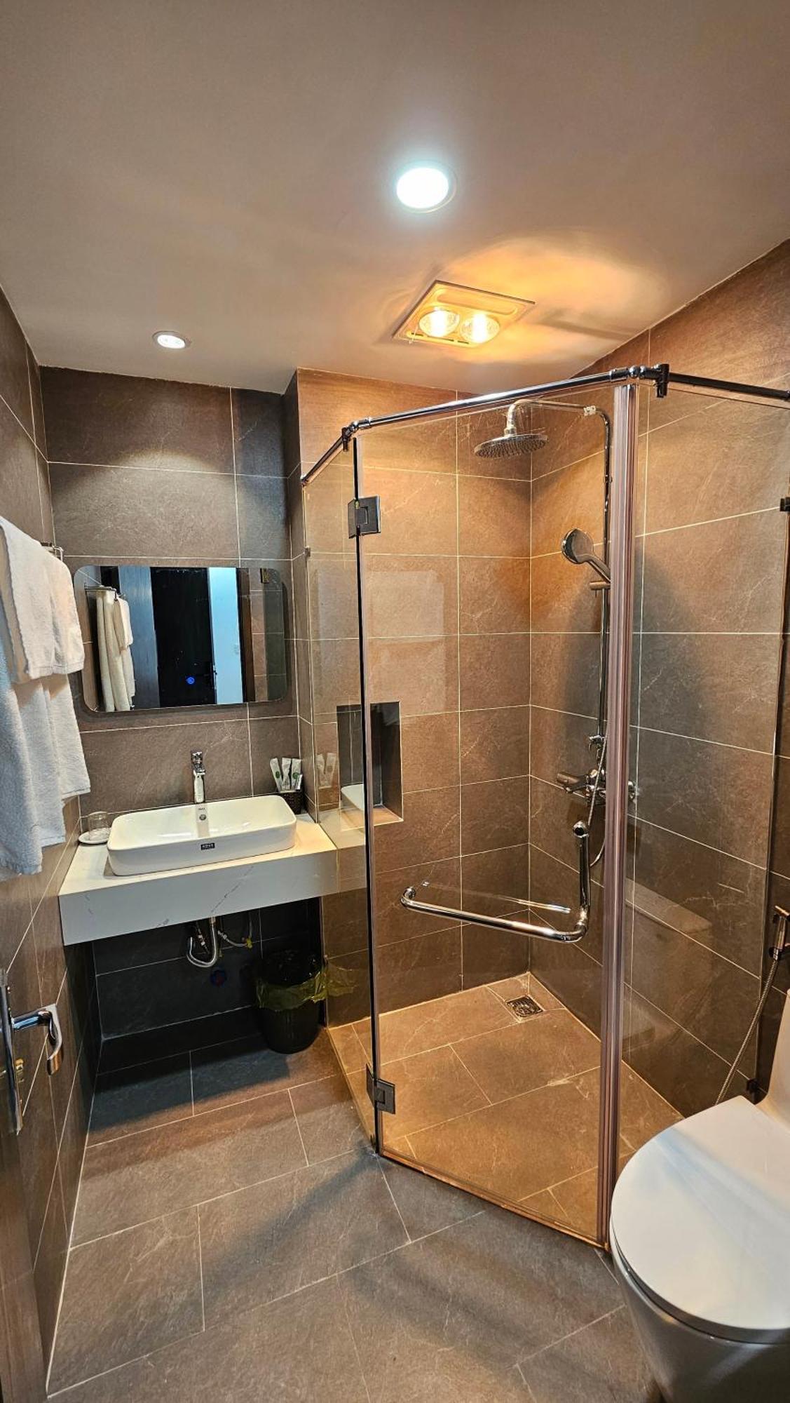 Tom Apartment - Vinhomes Marina 하이퐁 외부 사진